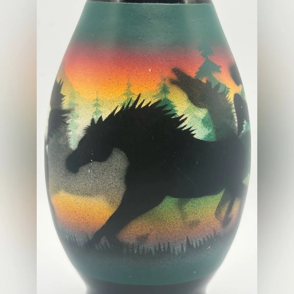 Benally Dine Signed Cedar Mesa Native American Pottery Wild Horses Totem Vase - Picture 7 of 10